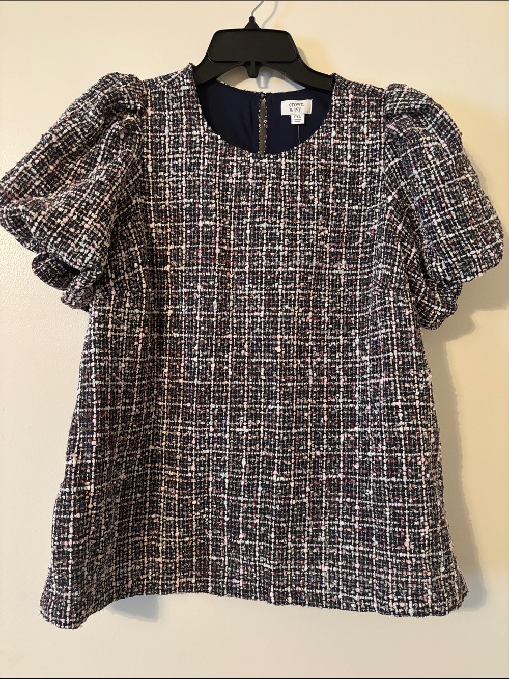 crown & ivy Navy Multicolor Tweed Puff-Sleeve Top